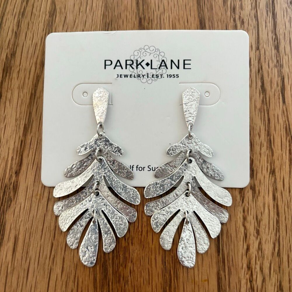 Park Lane | Breeze Earrings | 2 3/4” Length